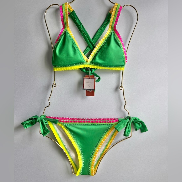 Pily Q Juniors Crochet-Trim Bikini Top & Side Tie Bikini Bottom Green Size Med